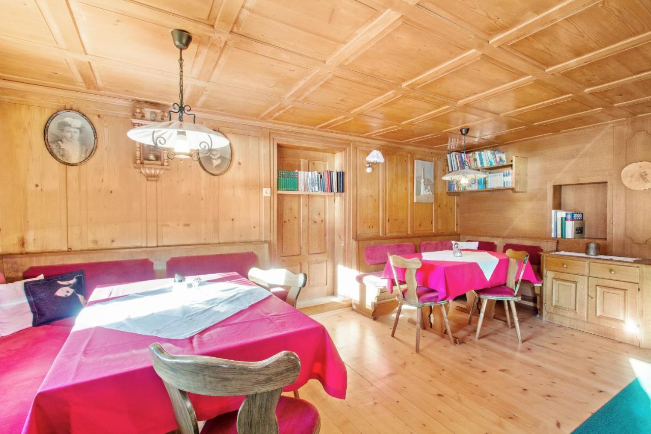 مبيت وإفطار Schröcken Haus Berghof المظهر الخارجي الصورة