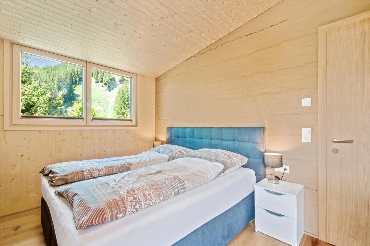 مبيت وإفطار Schröcken Haus Berghof المظهر الخارجي الصورة